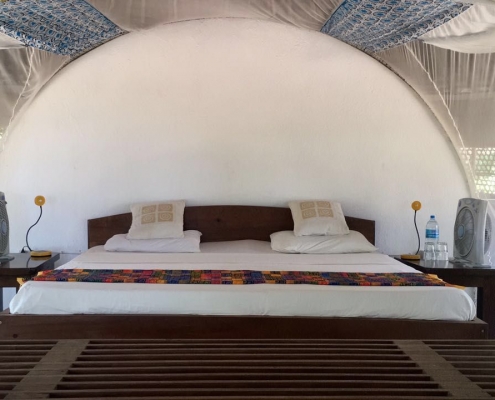 Emayani Beach Lodge full-size bed