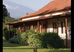 Legendary Lodge Arusha Cottage