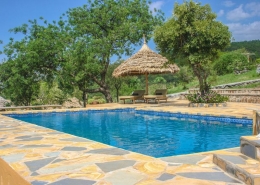 Morona Hill Luxury Lodge swimmingpool
