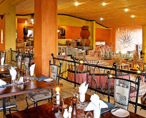 Serengeti Sopa Lodge restaurant