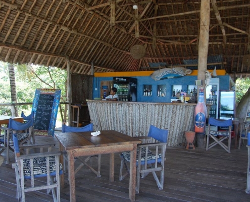The Beach Crab Camping Bar